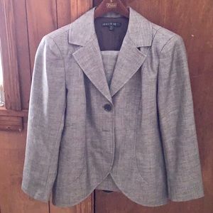 Lafayette 148 New York brown pant suit separates